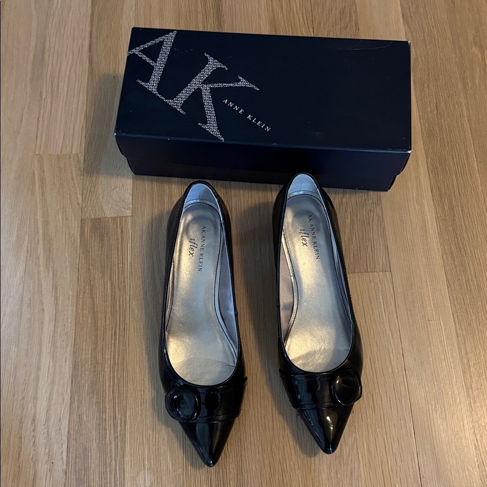 Anne Klein Black Patent Leather Heels